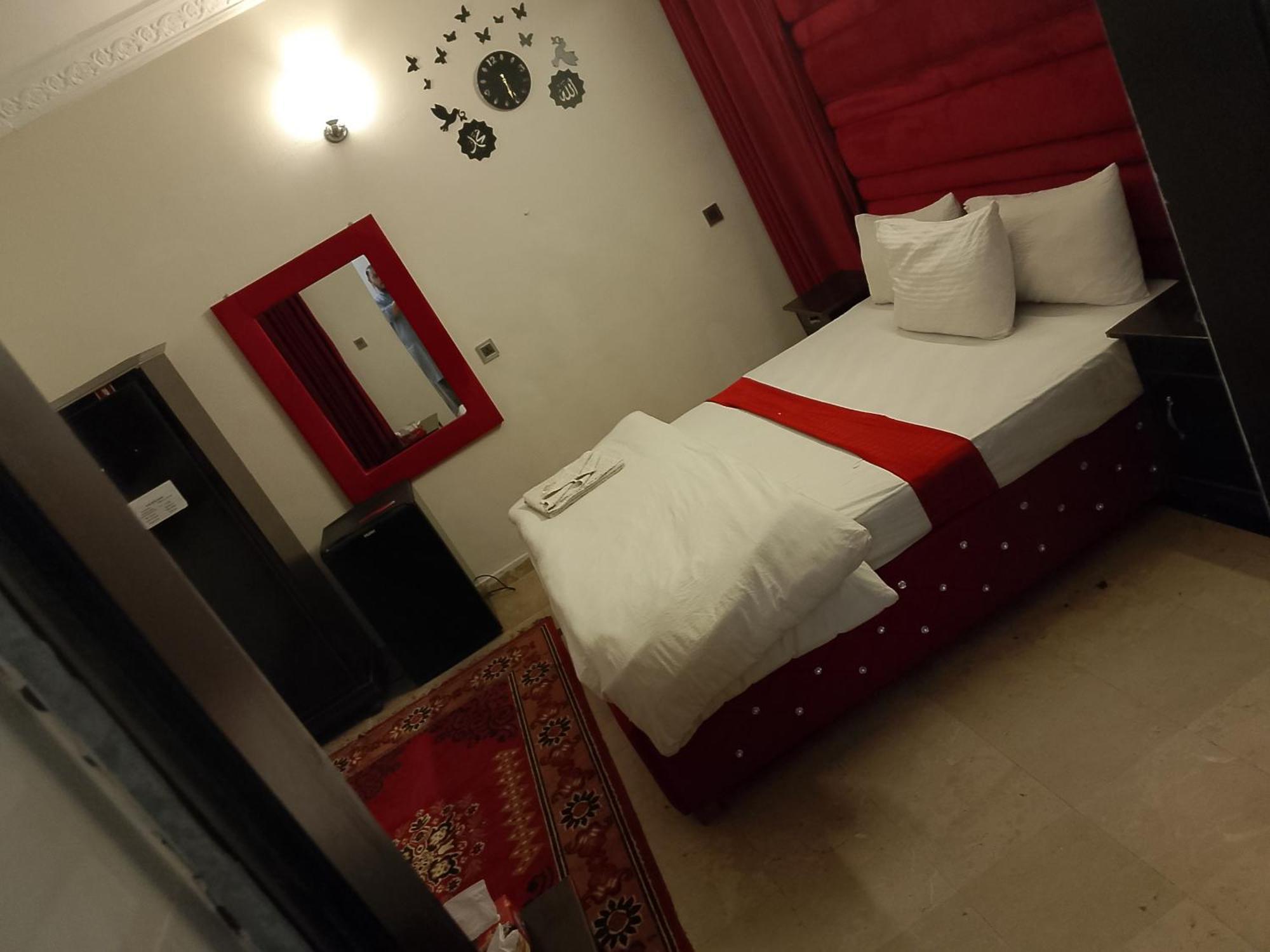 Hotel Royal Grand Lahore Exterior foto